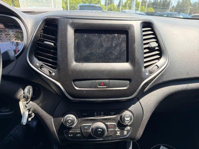 2019 Jeep Cherokee Base