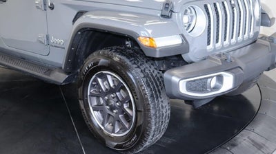 2022 Jeep Gladiator Overland