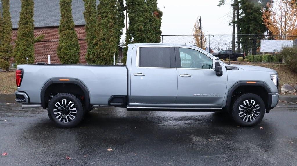 2025 GMC Sierra 3500 HD Denali Ultimate