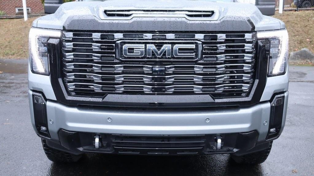 2025 GMC Sierra 3500 HD Denali Ultimate