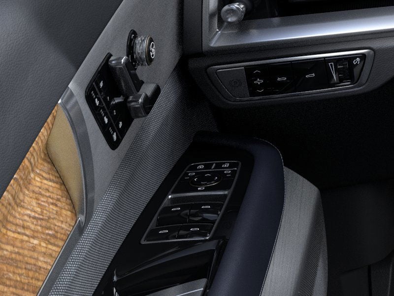 2026 Cadillac VISTIQ AWD 4dr Premium Luxury