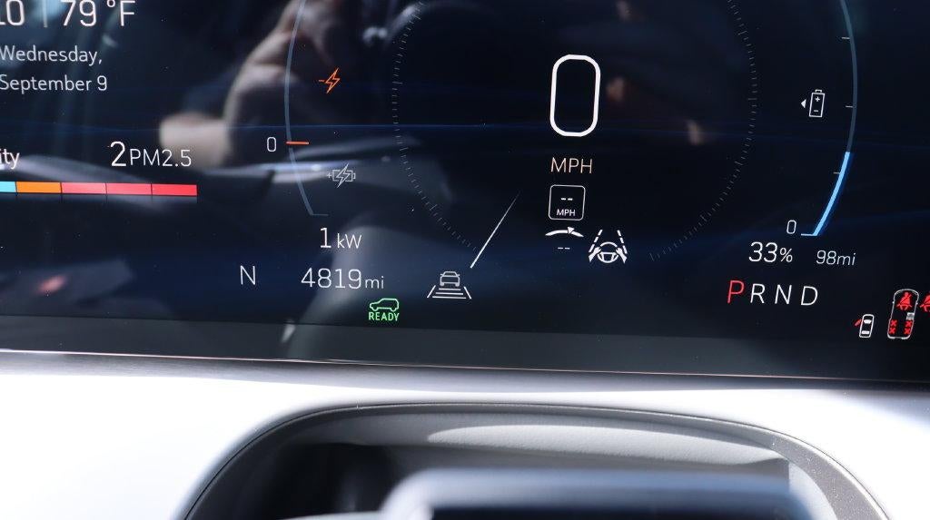 2026 Cadillac VISTIQ Sport