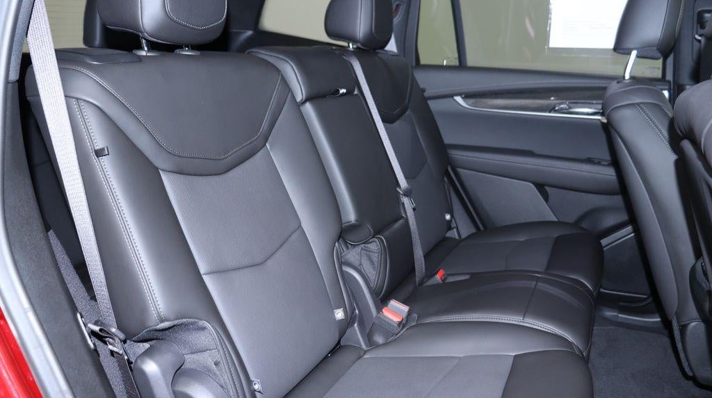 2025 Cadillac XT6 Sport
