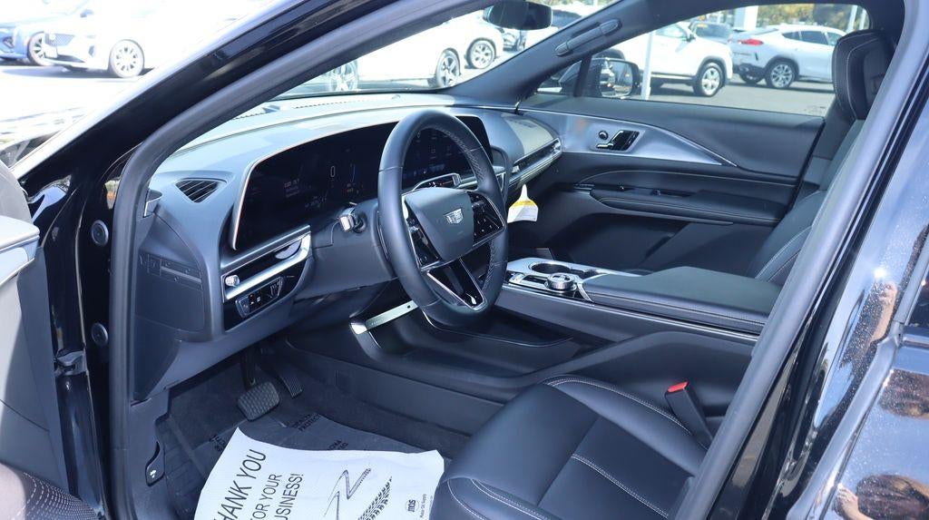 2024 Cadillac LYRIQ Tech