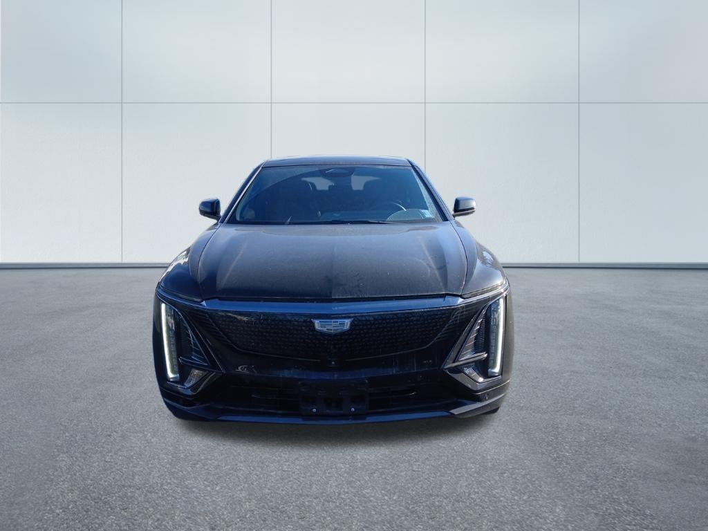 2024 Cadillac LYRIQ Sport 2