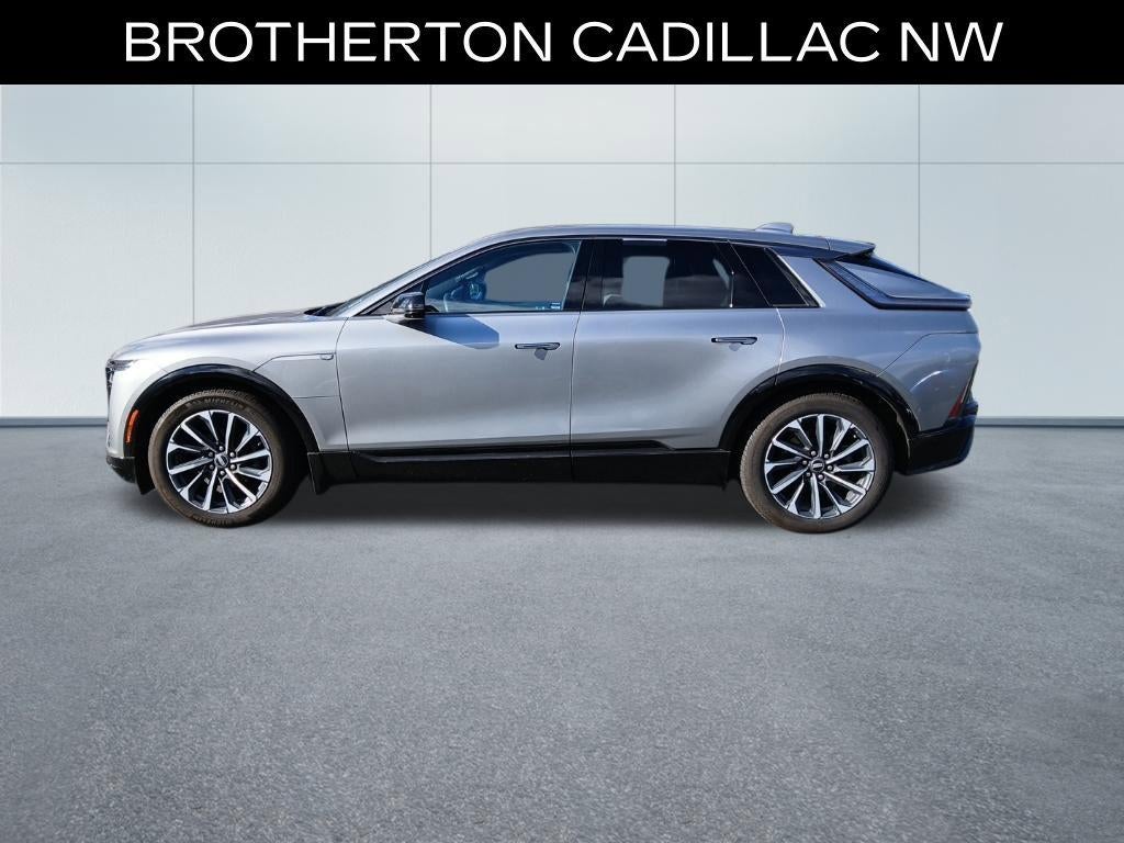 2024 Cadillac LYRIQ Sport 2