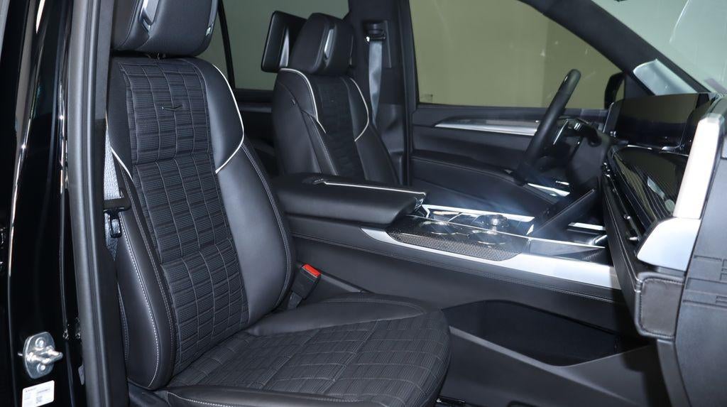 2025 Cadillac Escalade V-Series