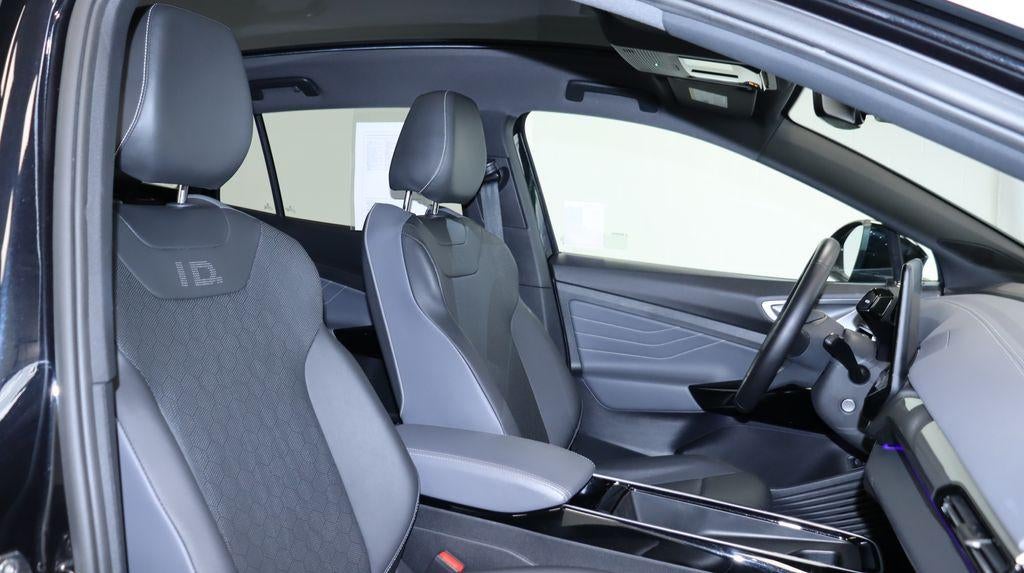 2023 Volkswagen ID.4 Pro S Plus