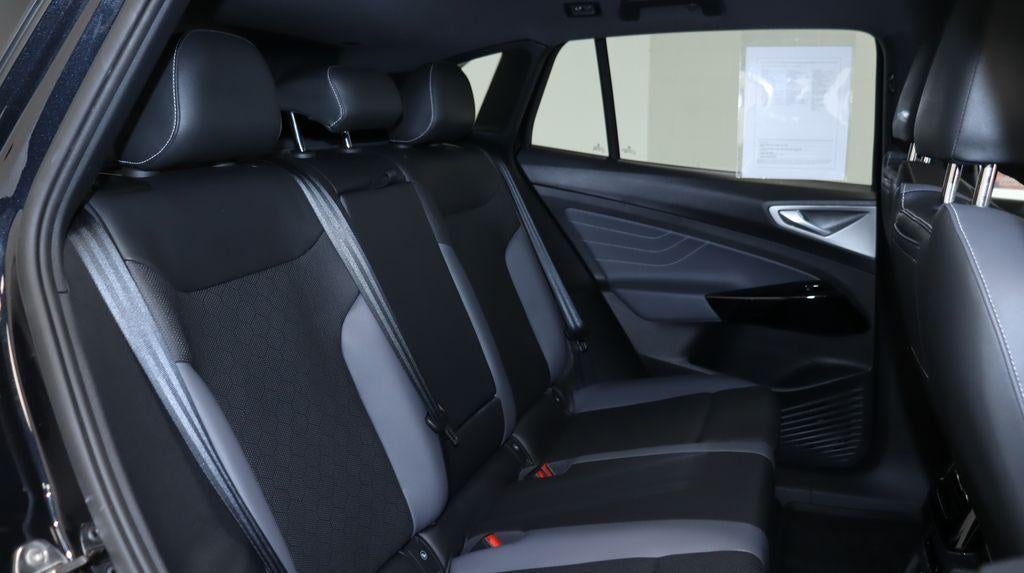 2023 Volkswagen ID.4 Pro S Plus