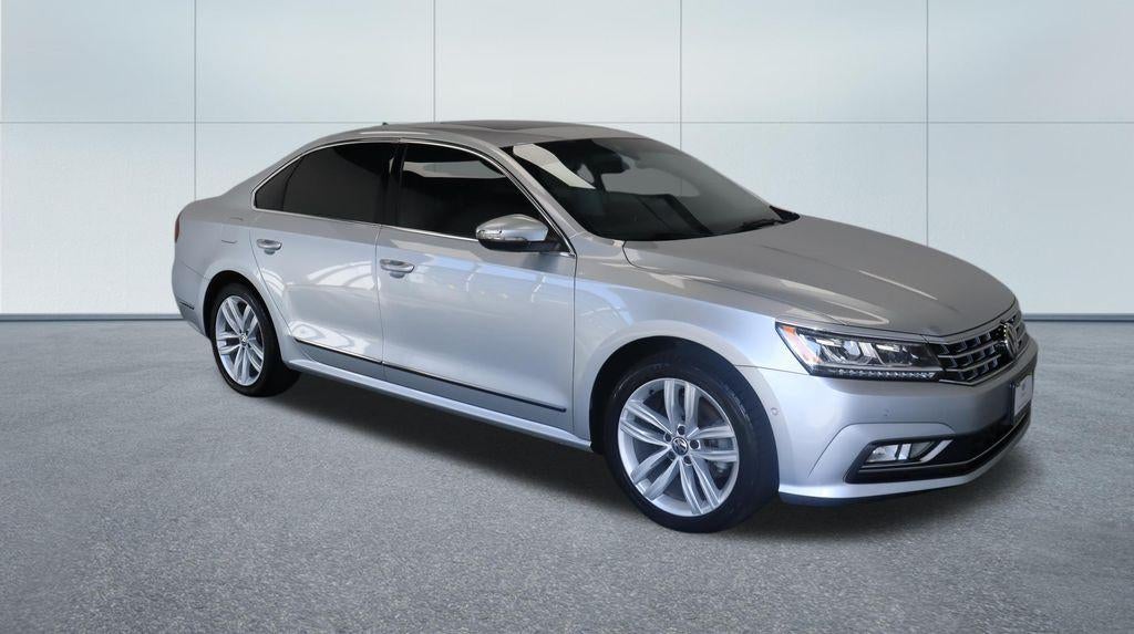 2018 Volkswagen Passat 2.0T SEL Premium