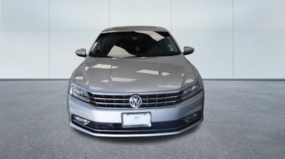 2018 Volkswagen Passat 2.0T SEL Premium