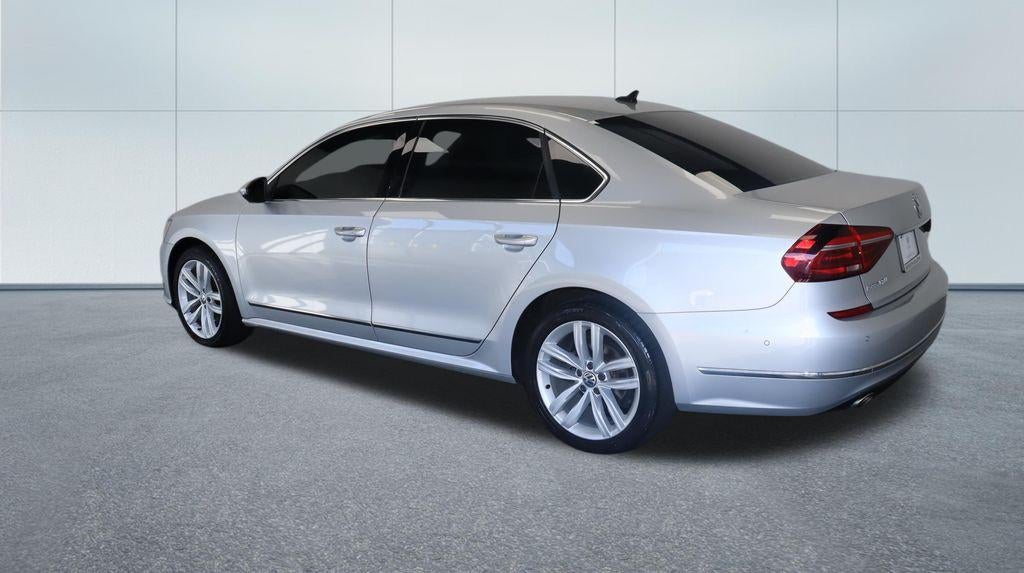 2018 Volkswagen Passat 2.0T SEL Premium