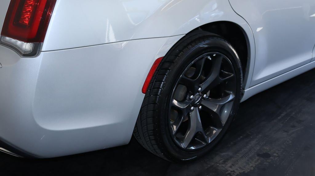 2023 Chrysler 300 S