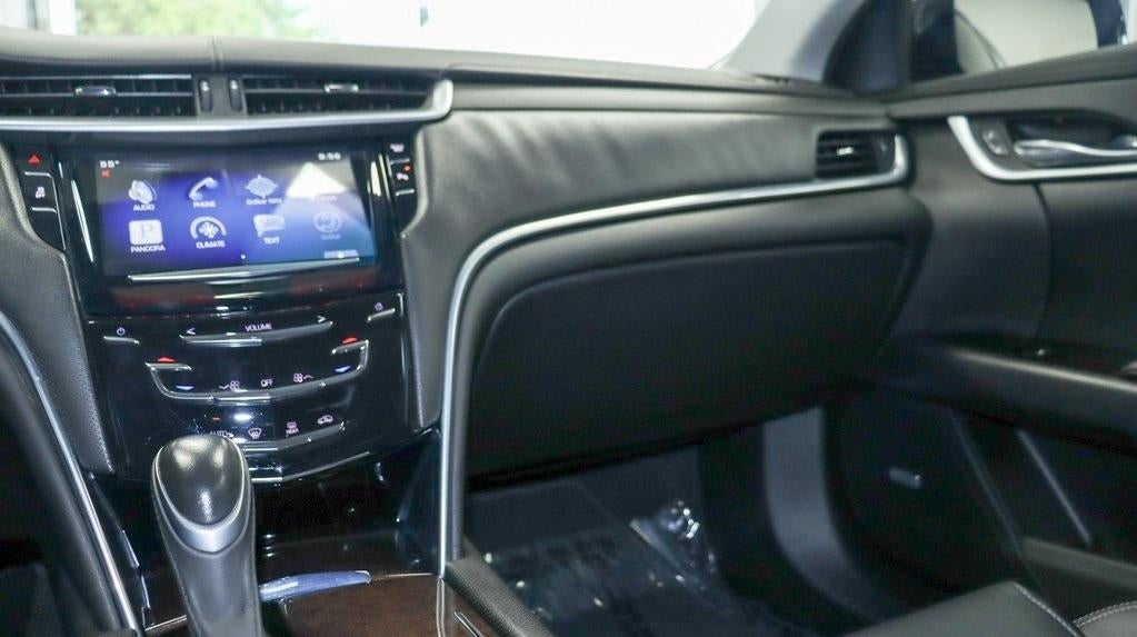 2015 Cadillac XTS Standard