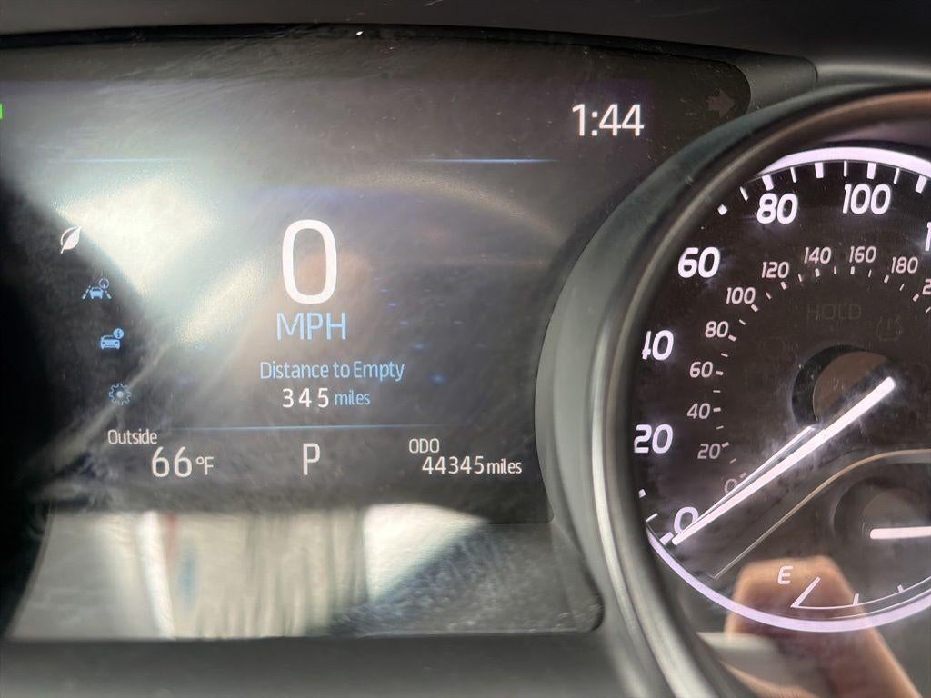2024 Toyota Camry SE AWD