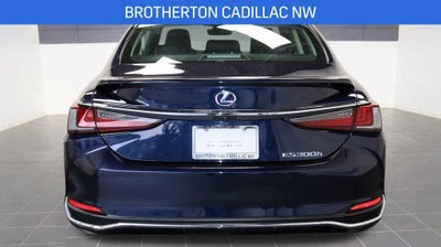 2020 Lexus ES 300h Luxury