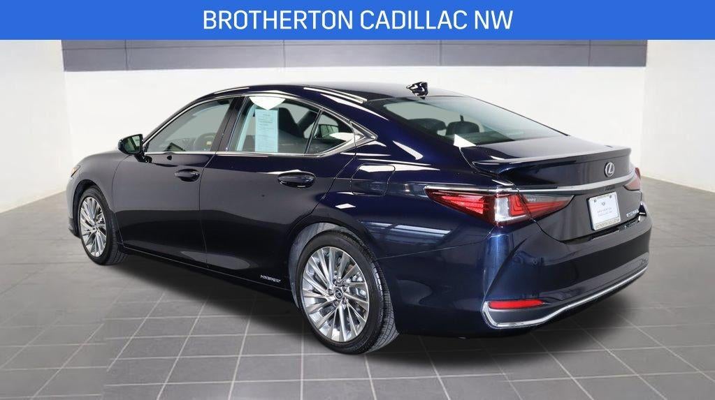 2020 Lexus ES 300h Luxury