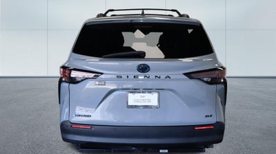 2025 Toyota Sienna Woodland Edition