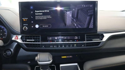 2025 Toyota Sienna Woodland Edition