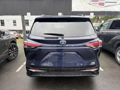 2021 Toyota Sienna XSE