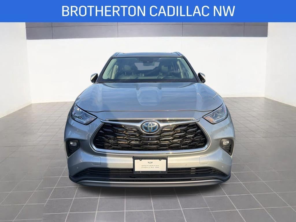 2023 Toyota Highlander Platinum