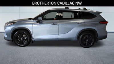 2020 Toyota Highlander Base