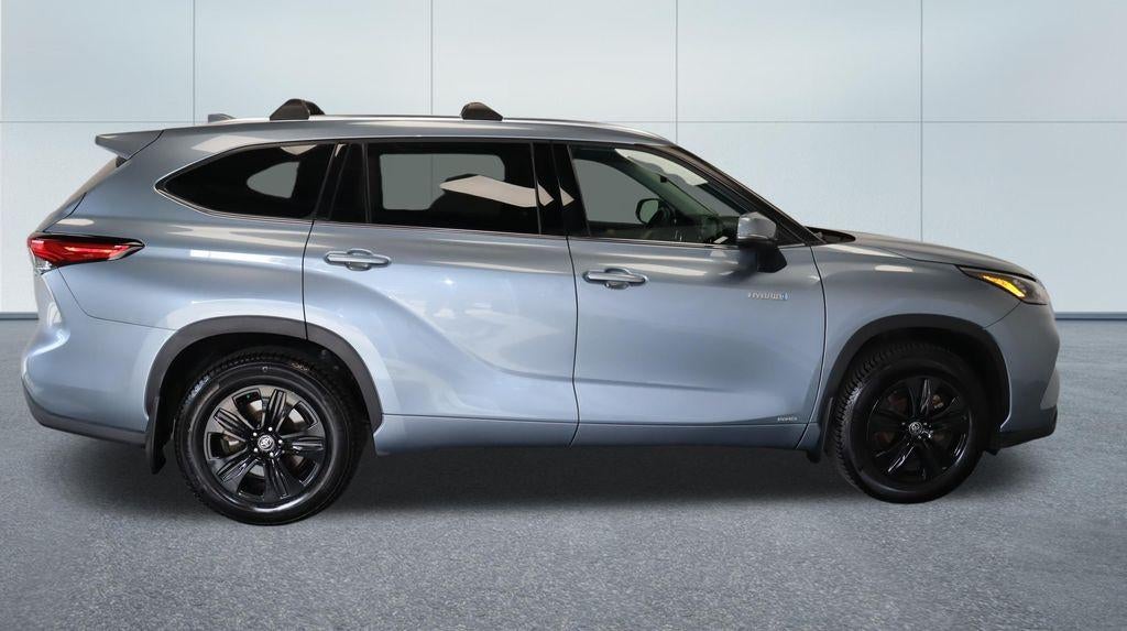 2020 Toyota Highlander Base