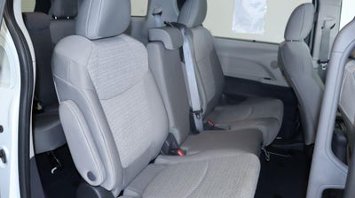 2024 Toyota Sienna LE AWD