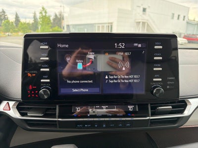 2024 Toyota Sienna LE AWD
