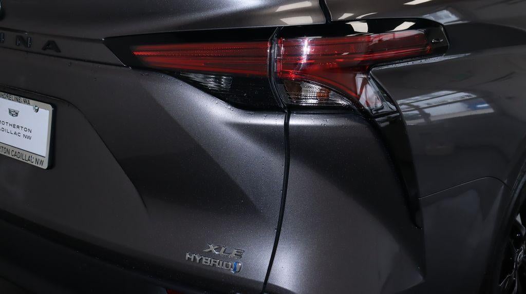 2022 Toyota Sienna XLE