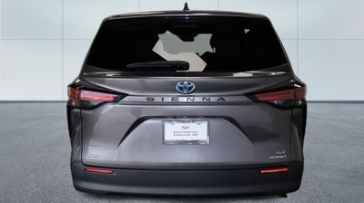 2022 Toyota Sienna XLE