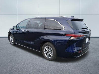 2021 Toyota Sienna Limited