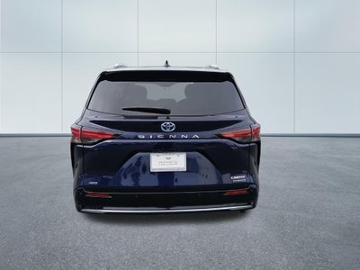 2021 Toyota Sienna Limited