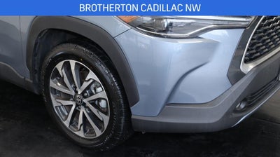 2024 Toyota Corolla Cross XLE