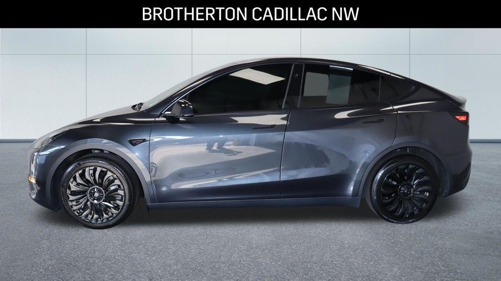 Used 2024 Tesla Model Y Long Range with VIN 7SAYGAEE8RF186851 for sale in Shoreline, WA