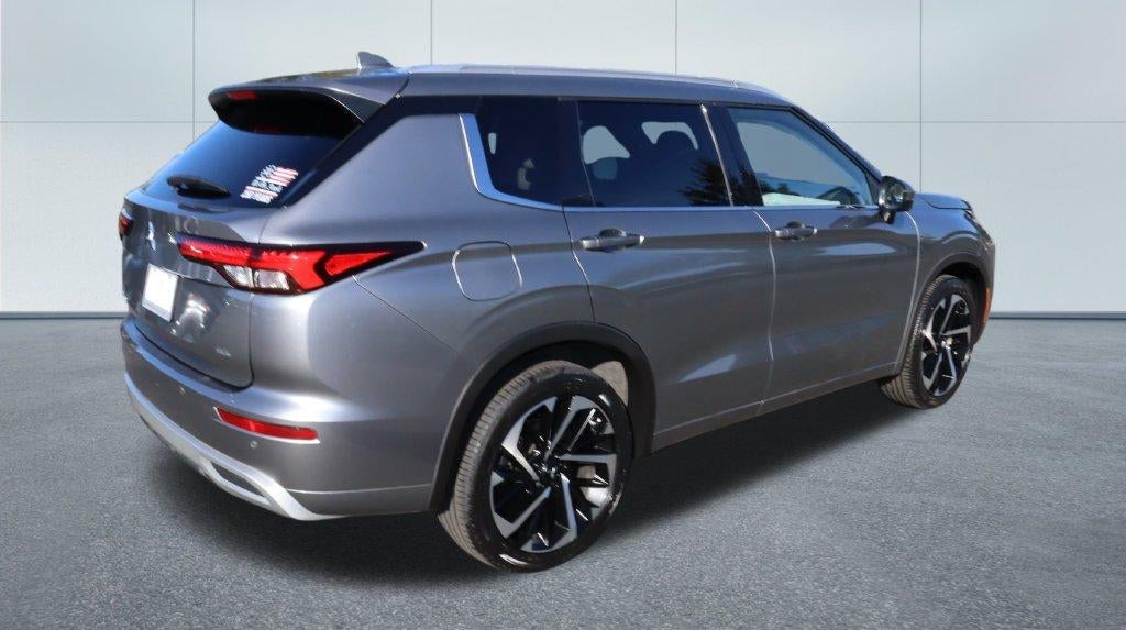 2023 Mitsubishi Outlander SEL