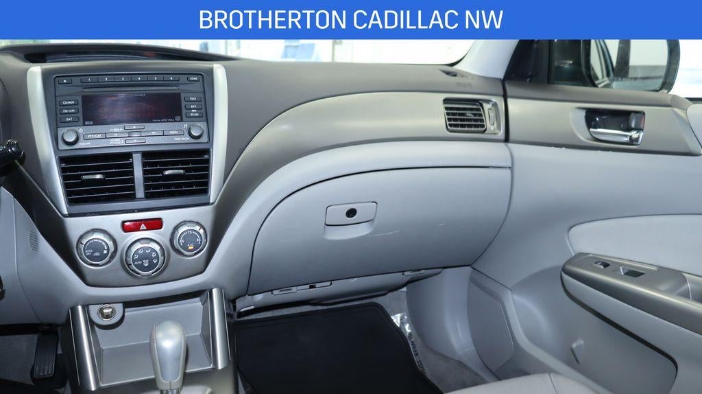 2010 Subaru Forester Base