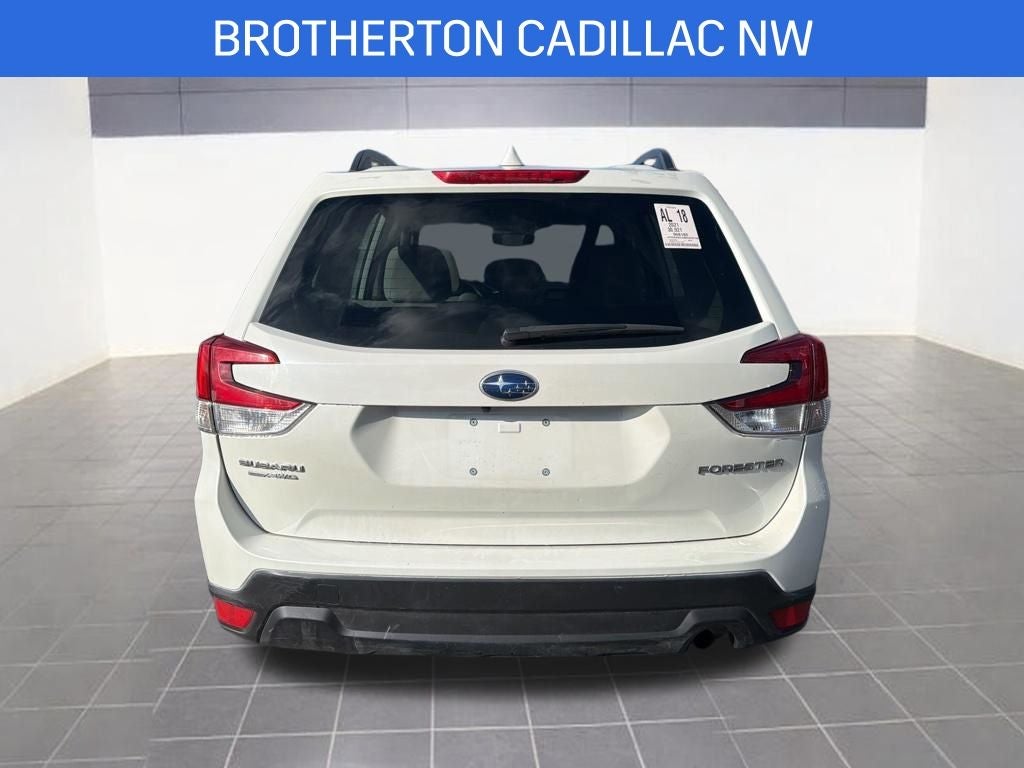 2021 Subaru Forester Base