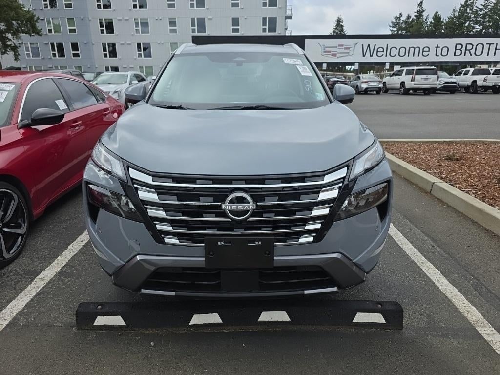 2025 Nissan Rogue SL