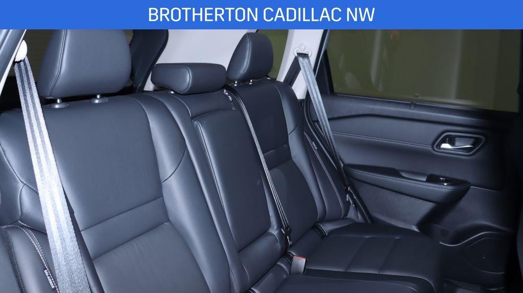 2025 Nissan Rogue SL