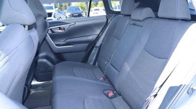 2023 Toyota RAV4 SE