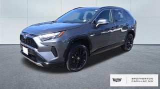 2023 Toyota RAV4 SE