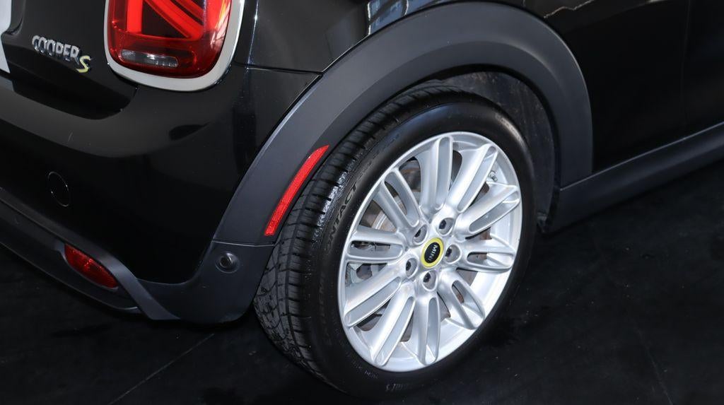 2021 MINI Hardtop 2 Door Iconic