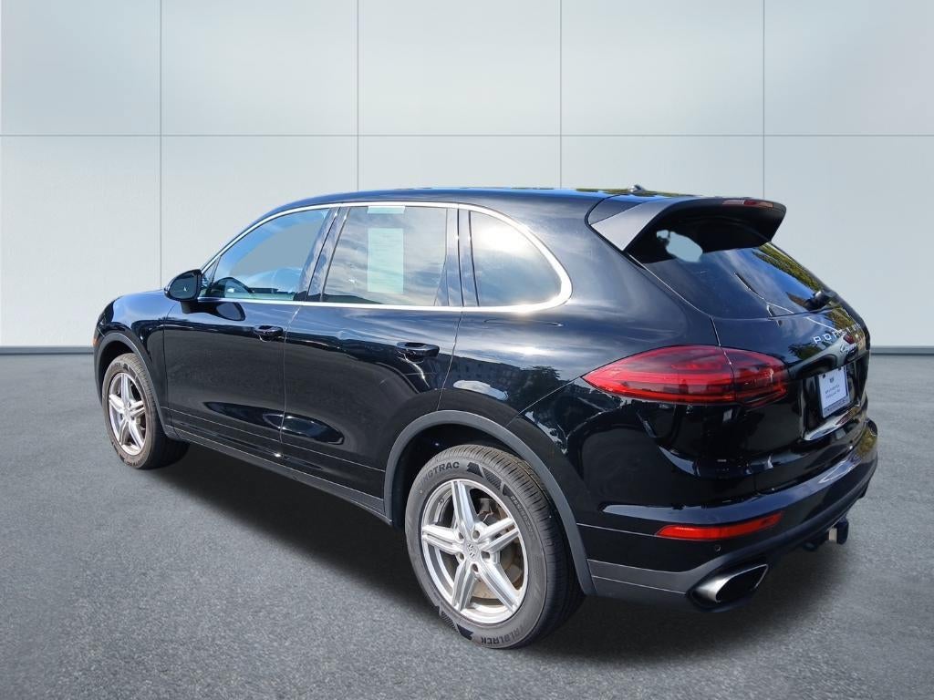 2017 Porsche Cayenne Base