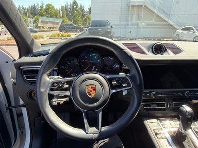 2020 Porsche Macan Base