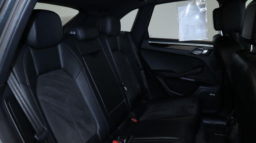 2017 Porsche Macan Base