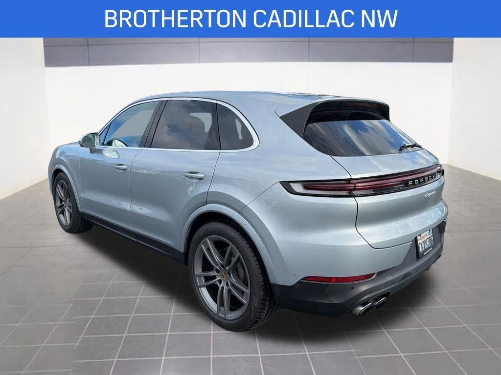 2024 Porsche Cayenne Base