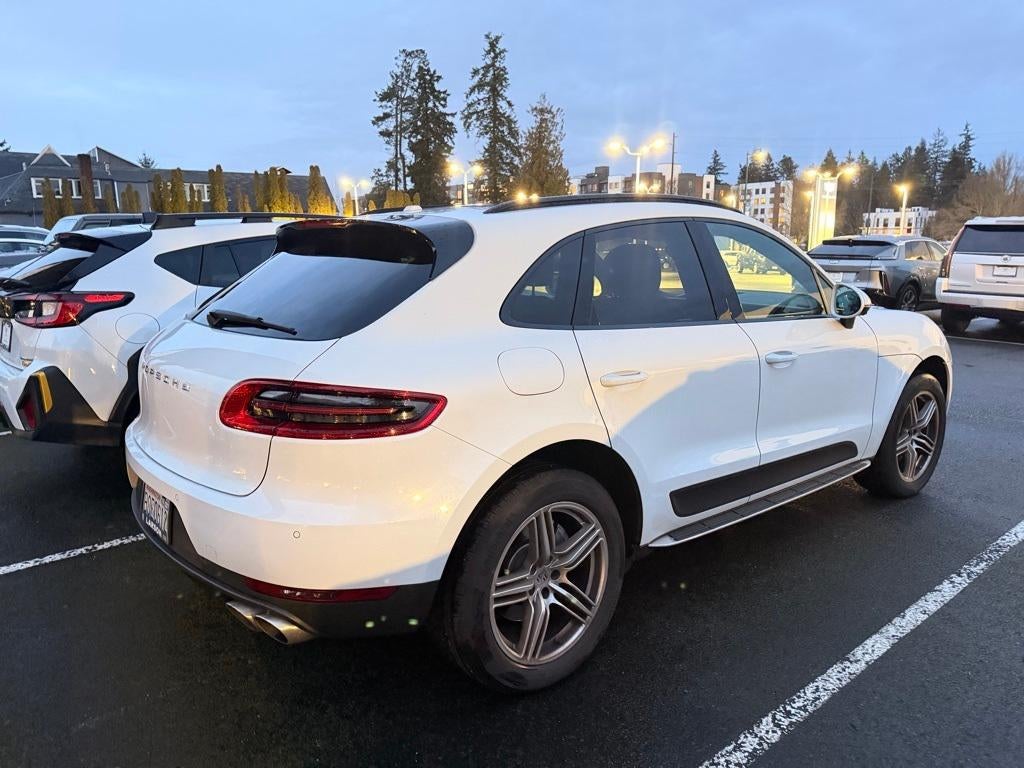 2018 Porsche Macan Base