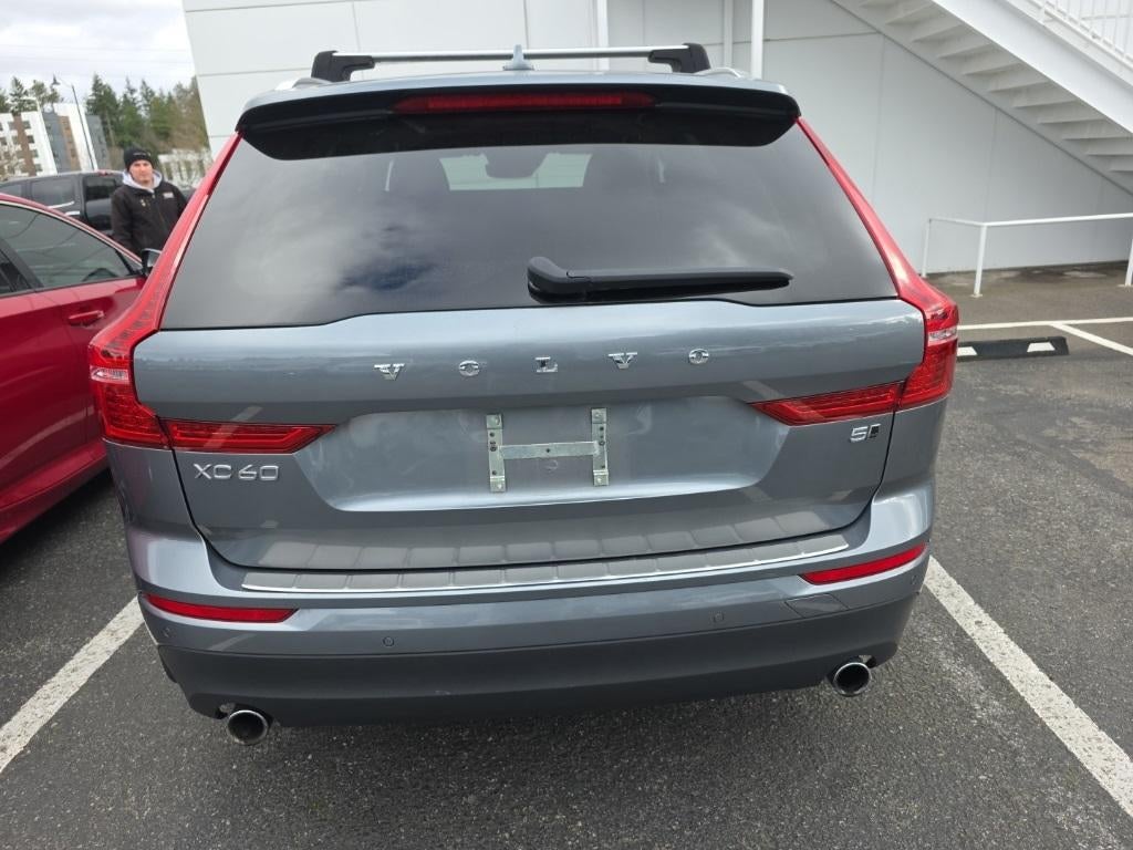 2020 Volvo XC60 T5 Momentum