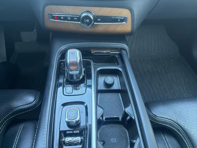 2018 Volvo XC90 T8 Inscription